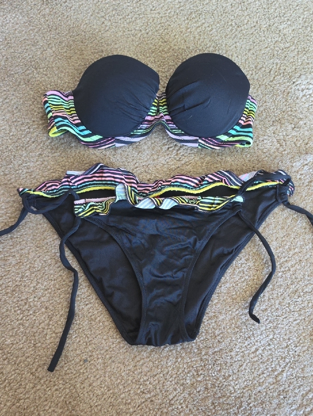 Strapless Victoria's Secret Bikini Size 34B / MEDIUM